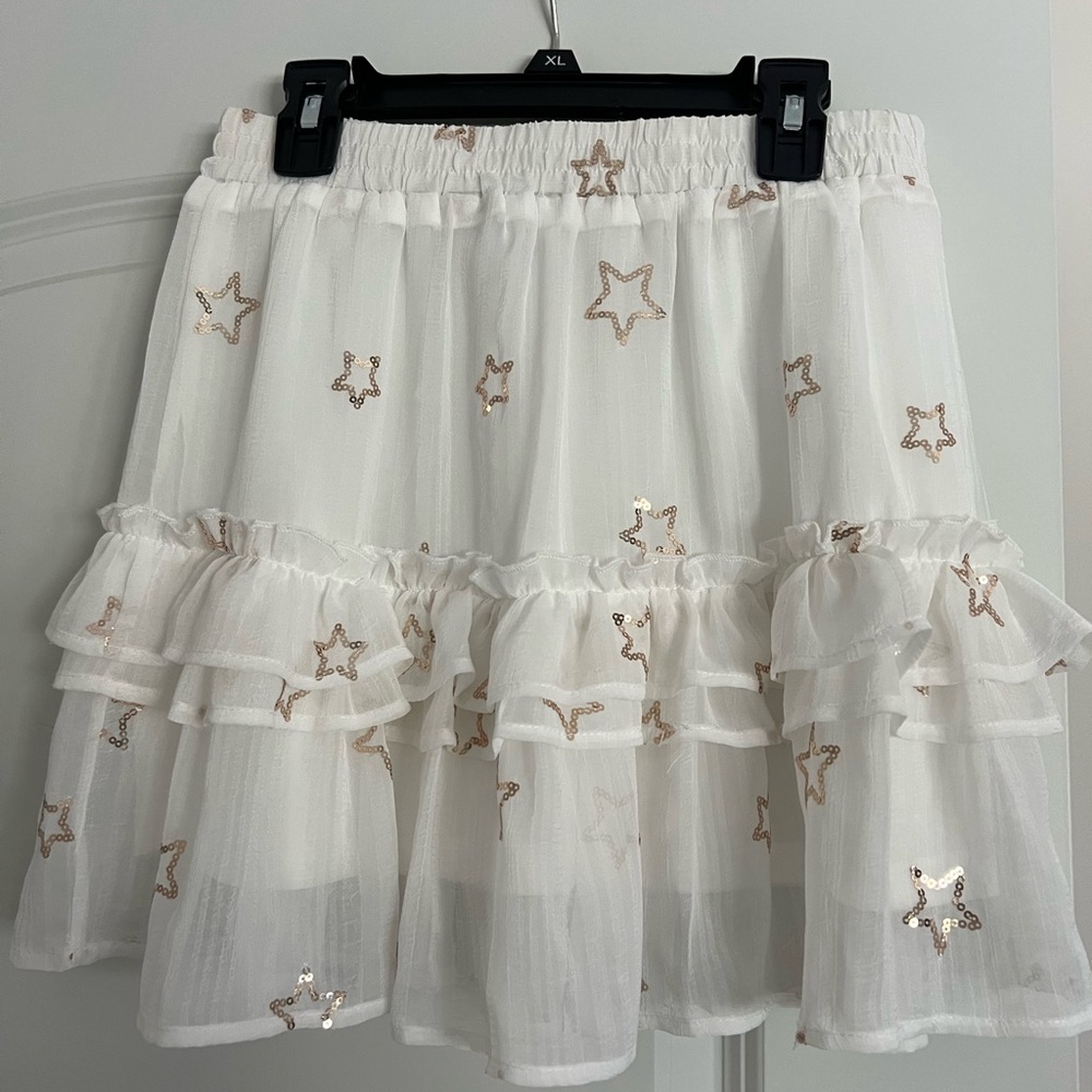 White Star Embellished Ruffle Skirt